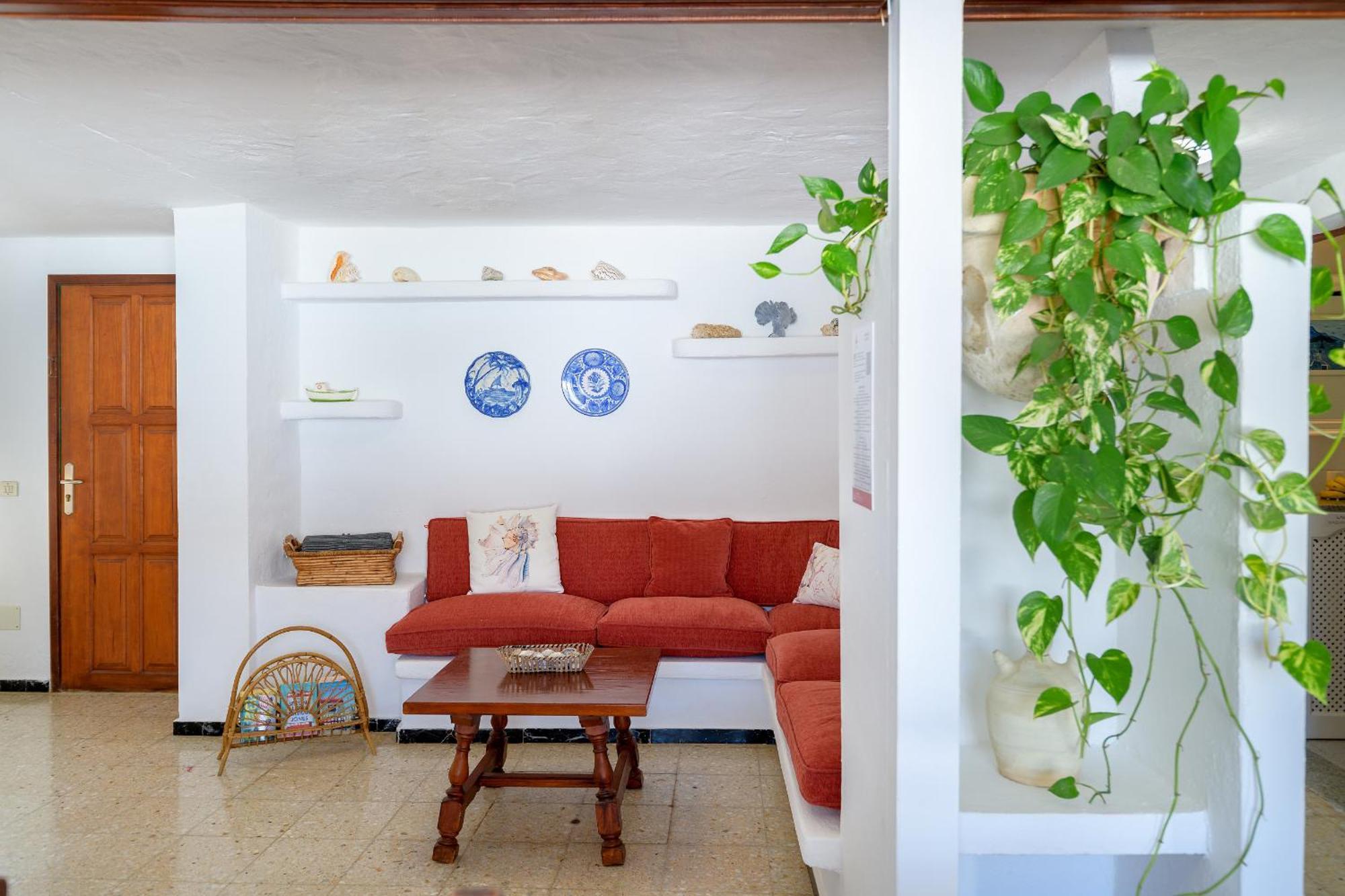 Famara Caracolillos, La Casa Luaran gambar